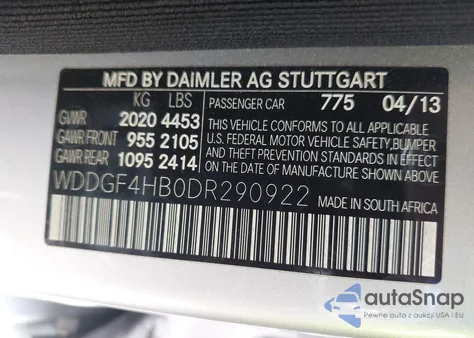 2013 Mercedes-Benz C 250 Sport z USA, uszkodzony, nr VIN WDDGF4HB0DR290922